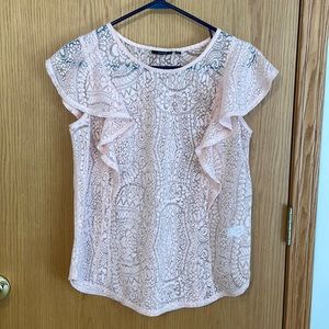 Light pink top with scallops